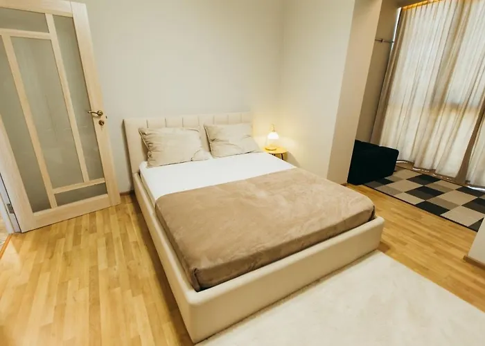 Atlant Luxury Big Family Apart On Golovna З Двома Окремими Спальнями Навпроти Тц Депот Безконтактне Заселення
