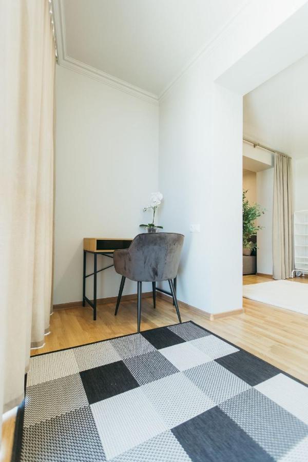 Apartment Atlant Luxury: Spacious Family On Golovna *