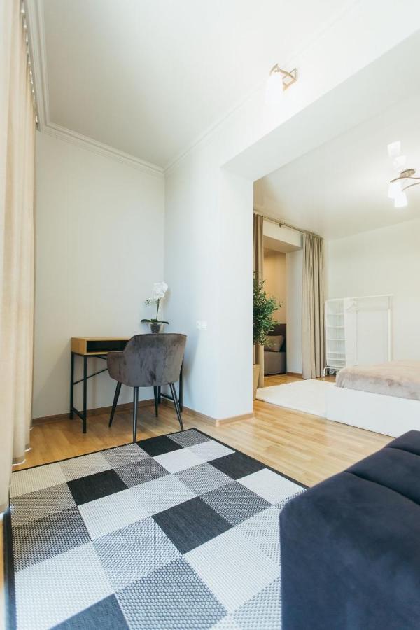 Apartment Atlant Luxury: Spacious Family On Golovna
